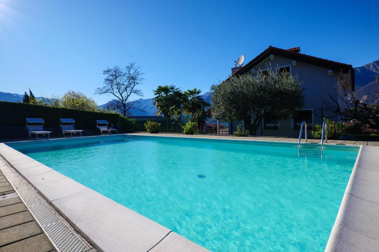 Residence Girasole Casa Gialla Colico Exteriér fotografie
