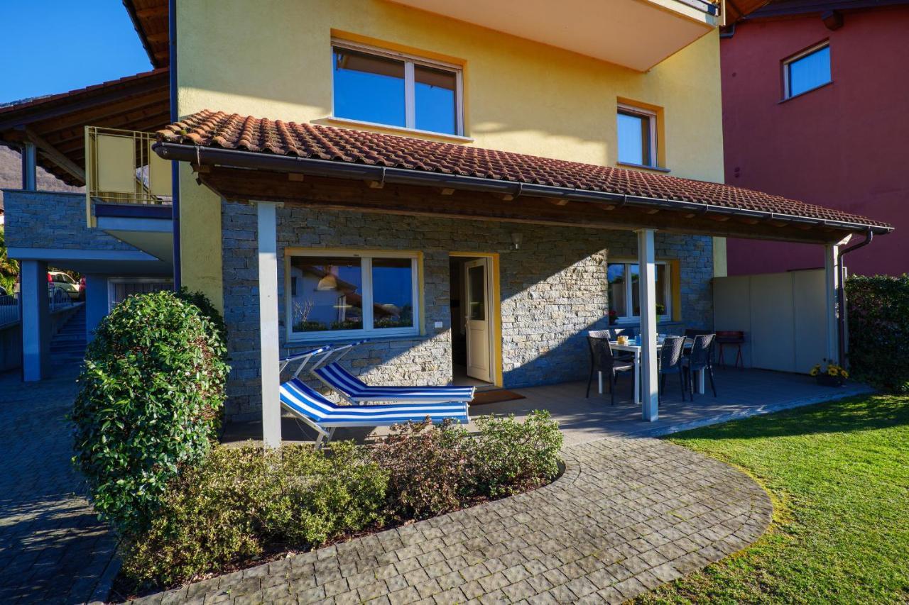 Residence Girasole Casa Gialla Colico Exteriér fotografie